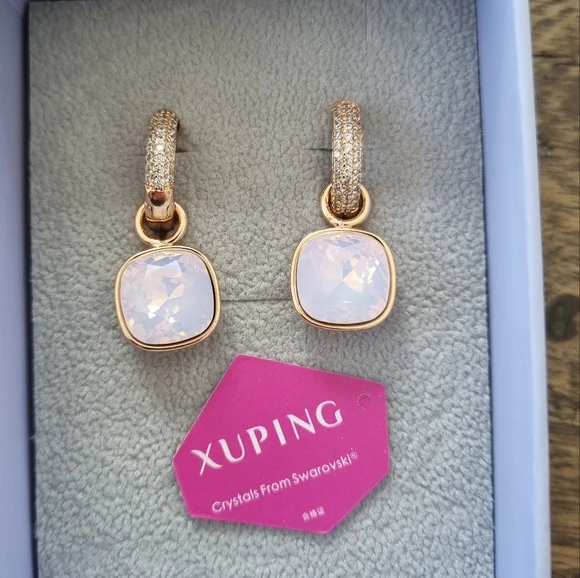 Earrings with Swarovski crystals - Picture 2 of 6